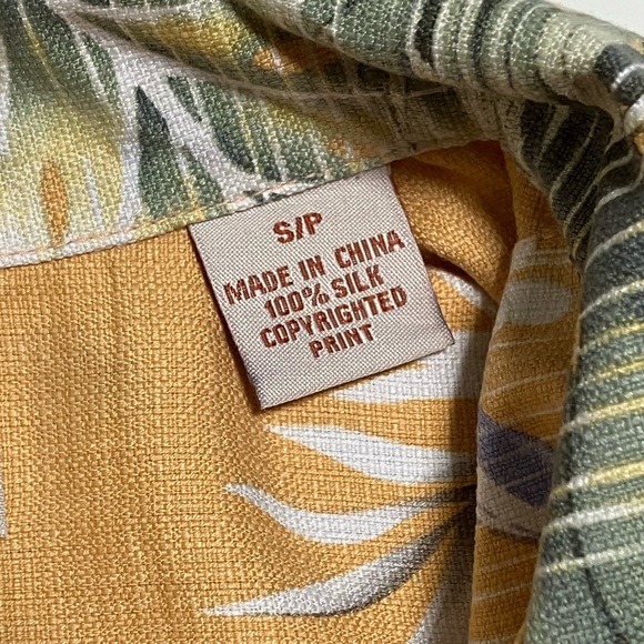 Tommy Bahama Silk Floral Hawaiian Shirt - Picture 5 of 7